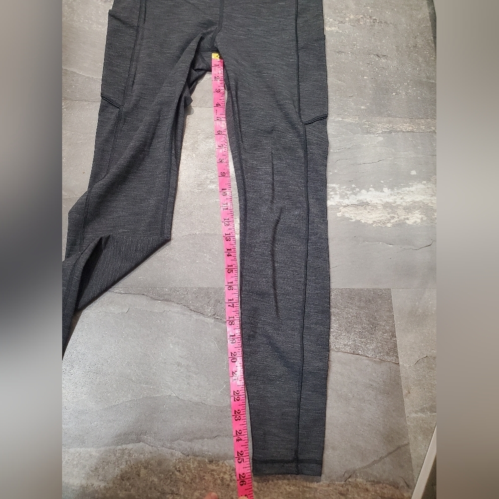 Lululemon Speed Up Tight *Full-On Luxtreme Brushed 26". Heathered Black. Size 8. - Picture 11 of 11